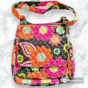 Vera Bradley Ziggy Zinnia Mailbag NWOT